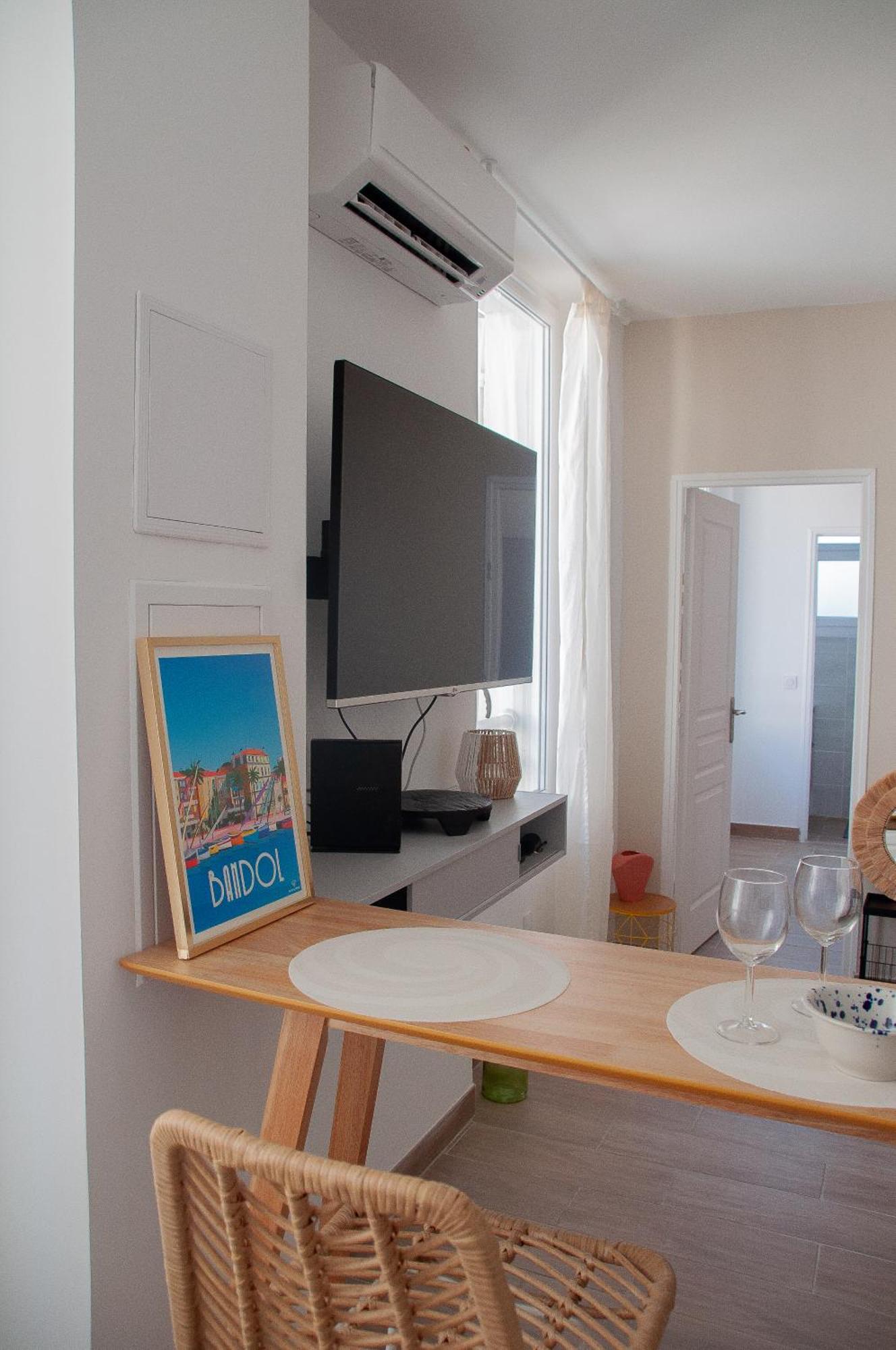 Apartment - Corneille